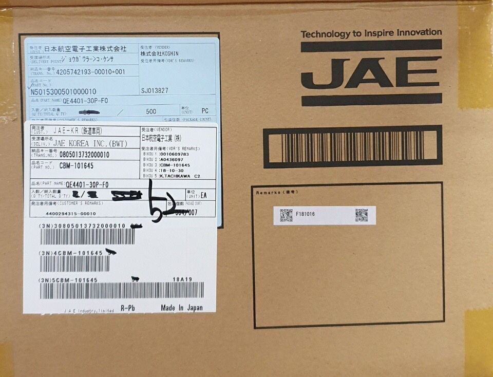 QE4401-30P-F0 Power to the Board PLUG 30POS 绝对原装进口现货供应 产品图