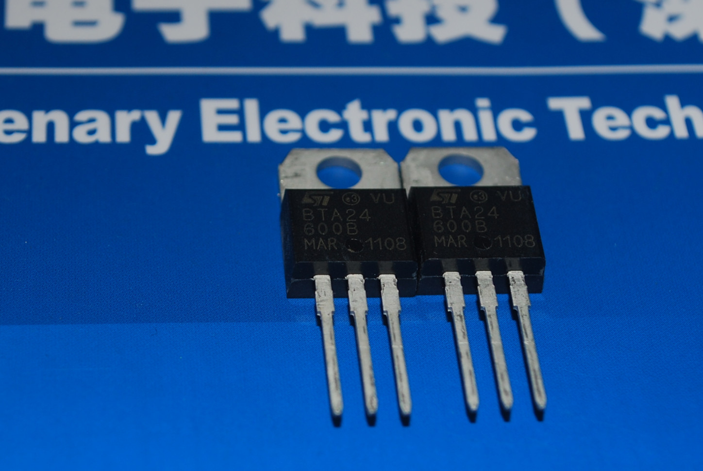 BTA24-600BW Brand New Original product photo