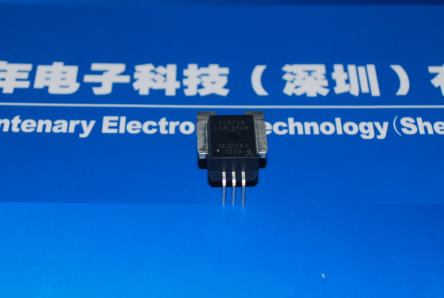 ACS758LCB-050B-PFF-T 100A 电流传感器 产品图