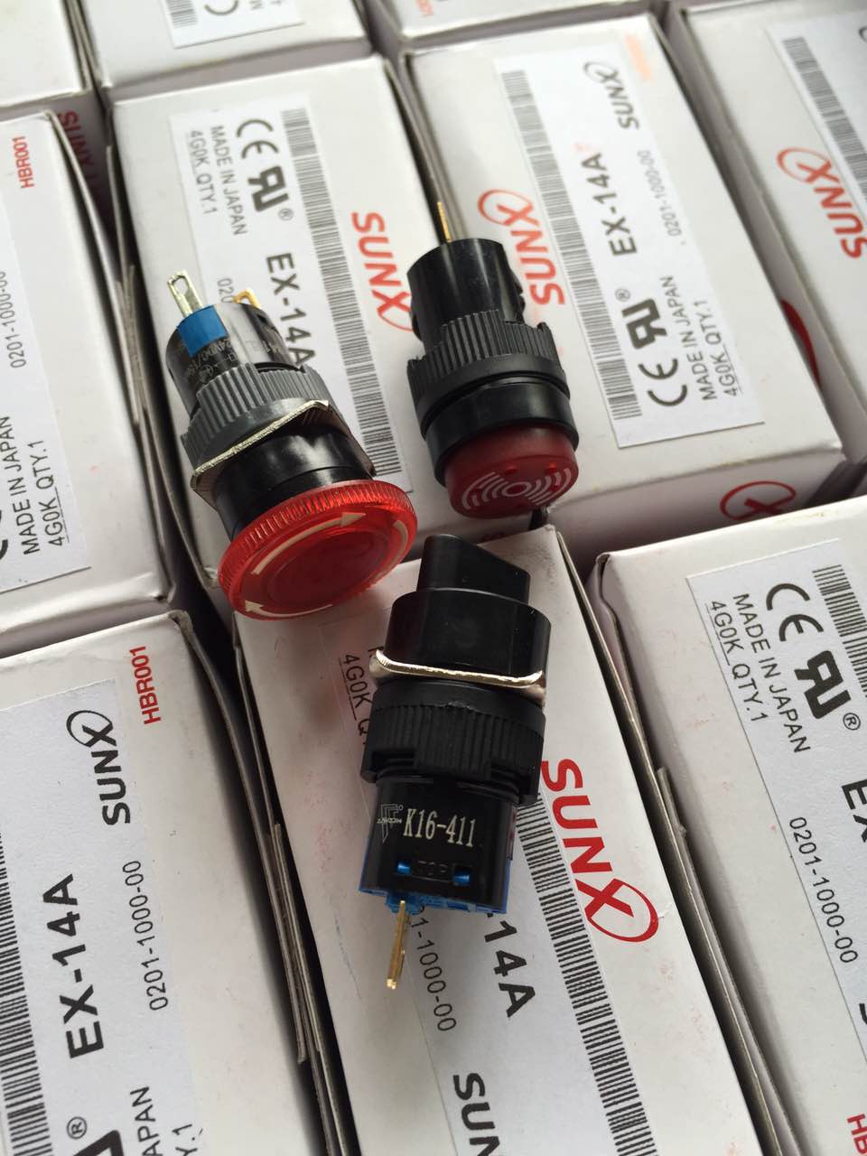 K16-411 正品凯昆KACON进口K16-411K圆形选择开关2段小型开关16mm按钮开关 product photo