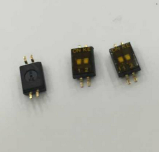 DSHP02TSGER 台湾KE DSHP02TSGER 间距1.27mm 贴片SMD 2位拨码开关 2路编码 product photo