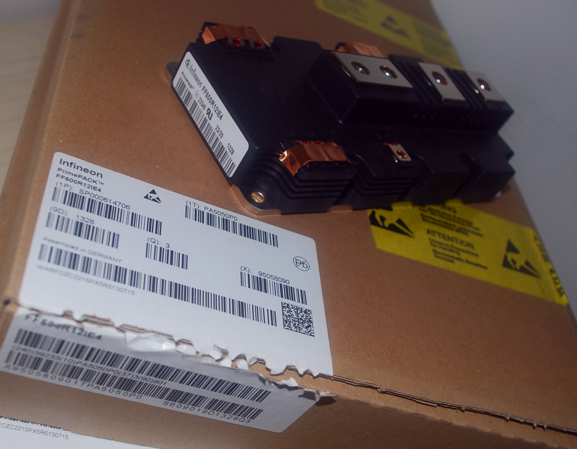 FF600R12IE4 可控硅晶闸管IGBT模块变频器配件 产品图