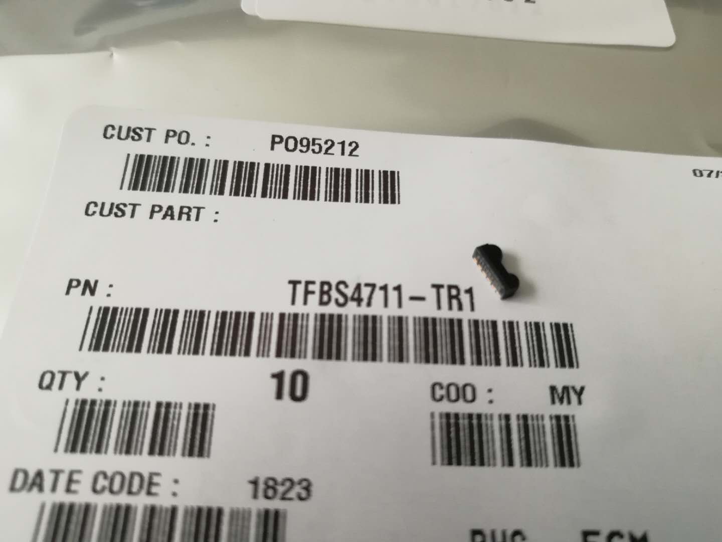 TFBS4711-TR1 红外接收器 全新原装现货 大批量供应 原厂直供 产品图
