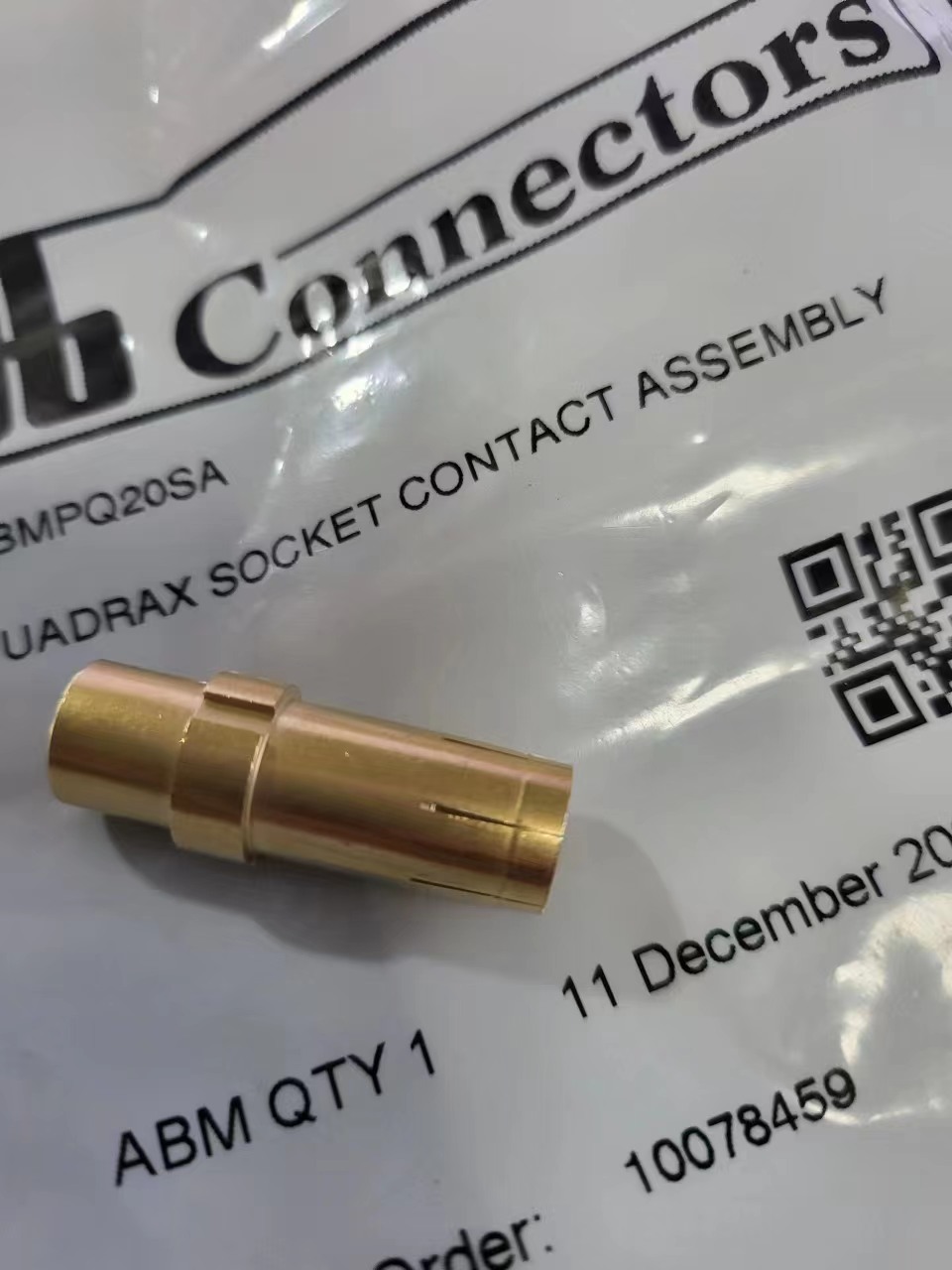 ABMPQ20SA Contact, quadrax, female, sz 20 inner ct product photo