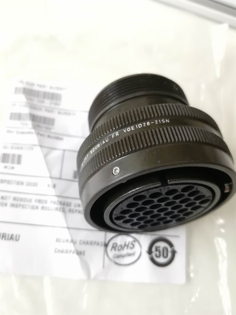 VGE1B2821PN Circular MIL Spec Connector 37POS MALE RECEPT SZ28 product photo