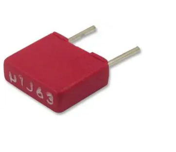 MKS2C044701M00JSSD 通用膜电容器, 金属化PET, 径向盒式 - 2引脚, 1 µF, ± 5%, 40 V, 63 V product photo